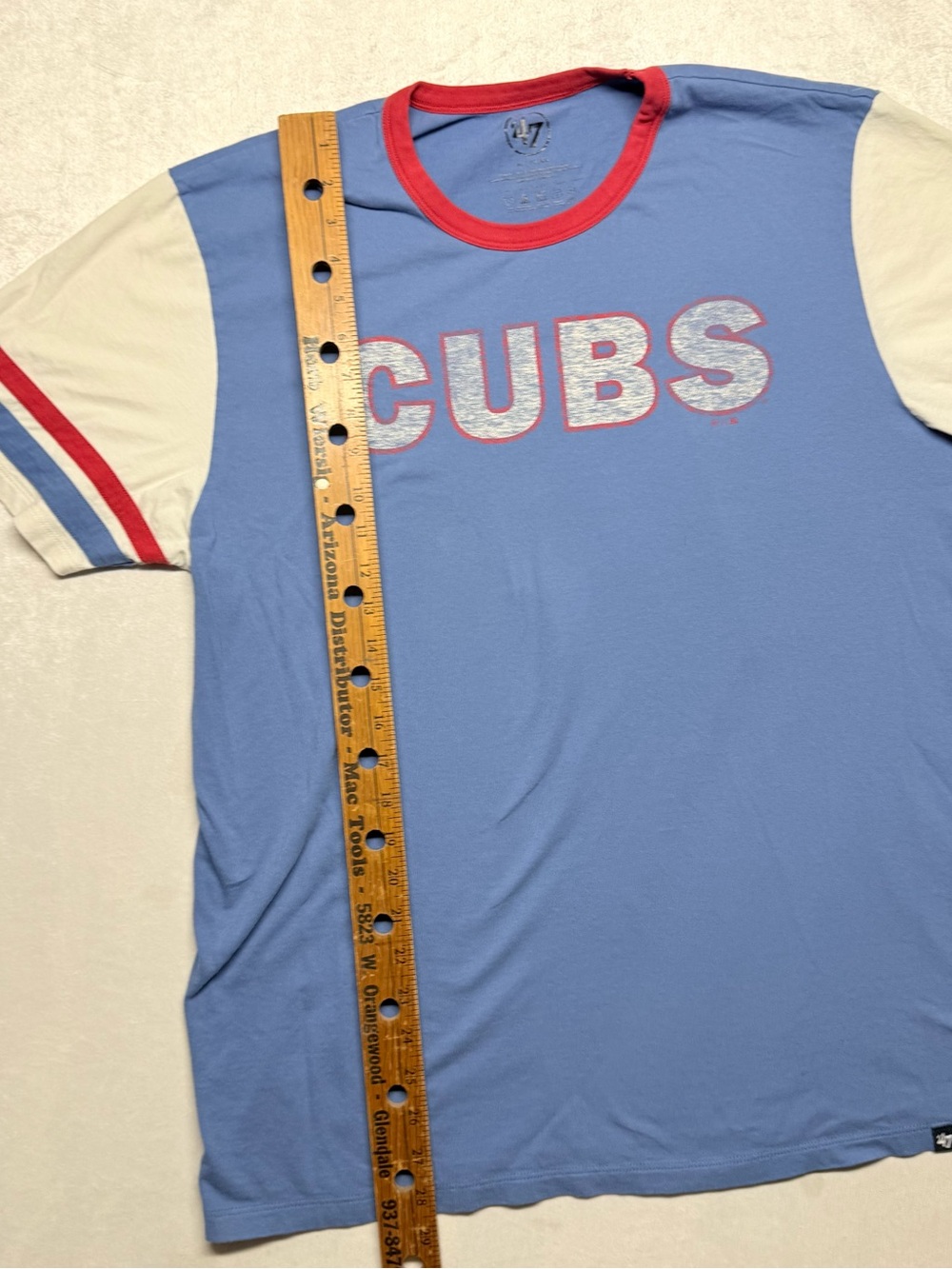 47 Brand Light Blue CUBS Ringer Tee with Red Trim and Cream Sleeves - Picture 5 of 6